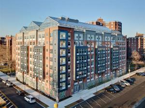 1021248603_Arbor House_Blue Sea Development_1_tcm131-1848429